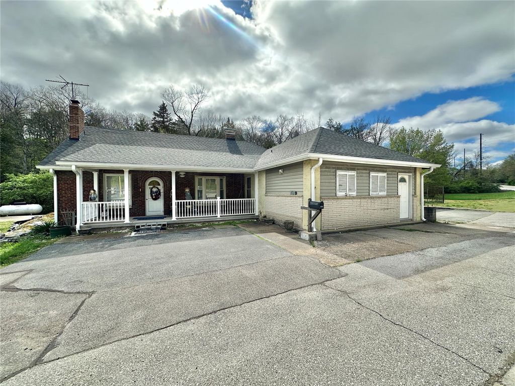Kimaree 7080 Highway 61 Apt 102